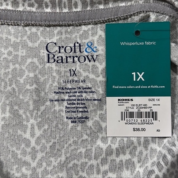Croft & Barrow Whisperluxe Fabric Long Sleeve V-Neck Sleepshirt in Size 1X - Picture 3 of 5